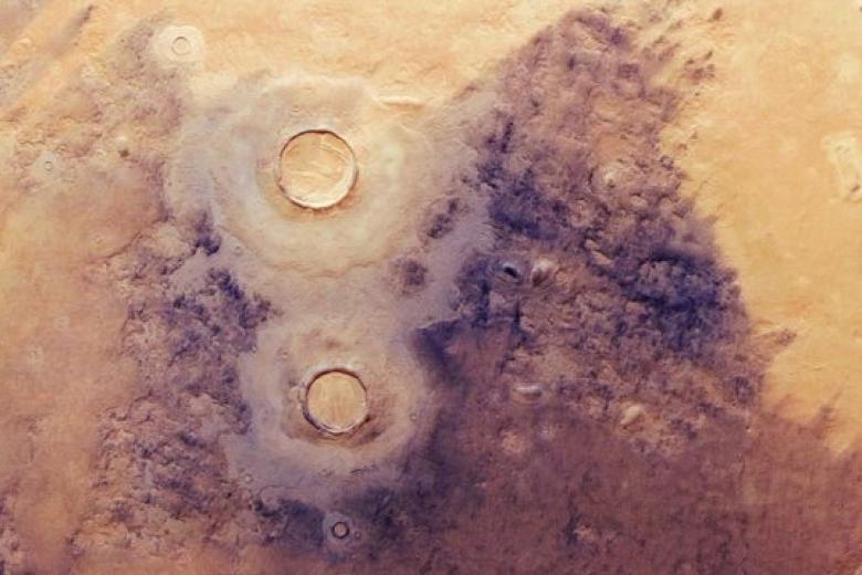 Utopía Planitia, una llanura en una de las principales cuencas del hemisferio norte de Marte, tomada por la sonda Mars Express de la ESA.