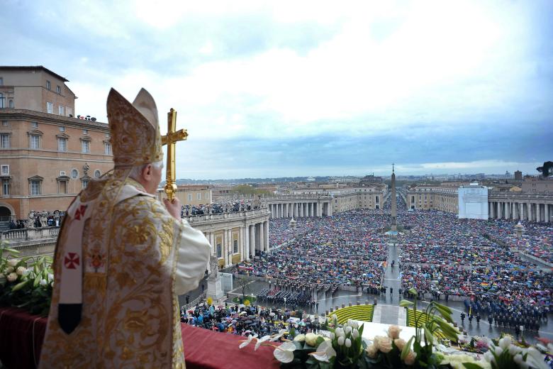 Pope Benedict XVI delivers his Urbi et Orbi (To the City and to the World) at the end of the Easter mass in Saint Peter's Square at the Vatican in Rome, Italy, on April 4, 2010.