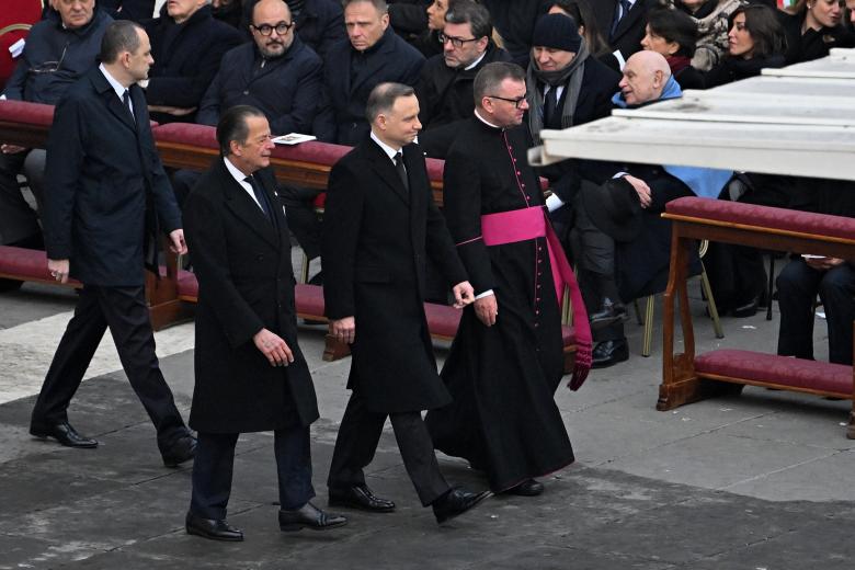 El presidente polaco, Andrej Duda, llegando al funeral