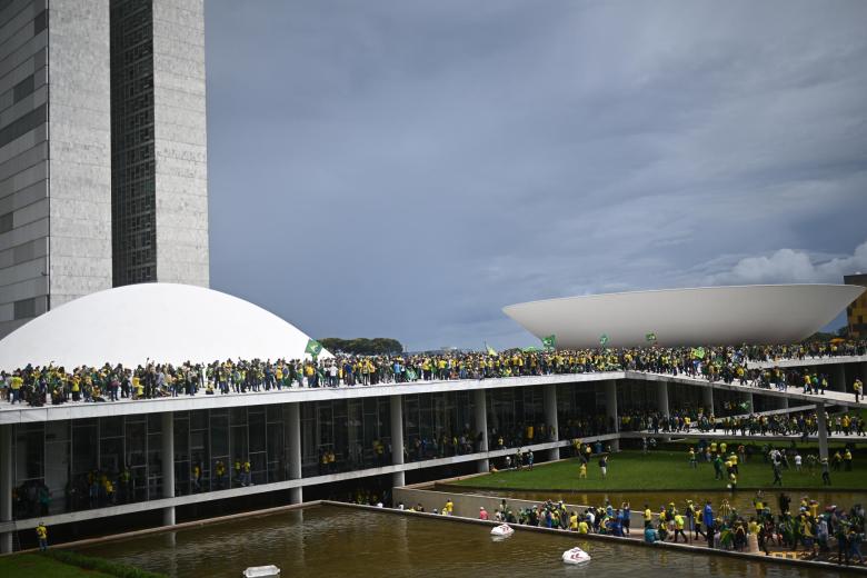 La plaza de los Tres Poderes, donde se ubica el Congreso, el Palacio presidencial y la Corte Suprema de Brasil