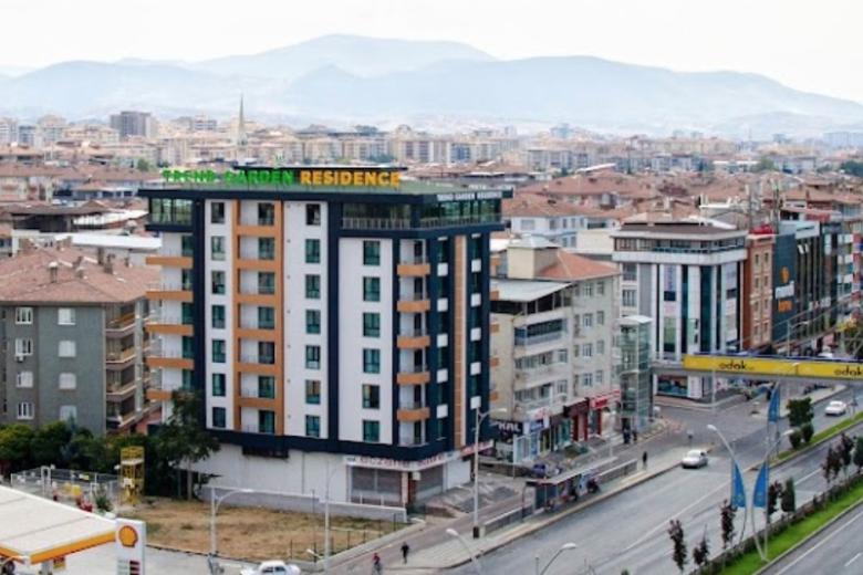 Hotel Avsar en febrero 2023. Este edificio se derrumbó debido a uno de los terremotos registrados en Turquía el pasado lunes