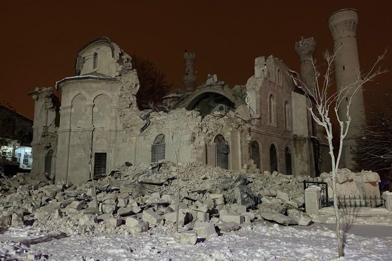 Mezquita de Malatya después del terremoto