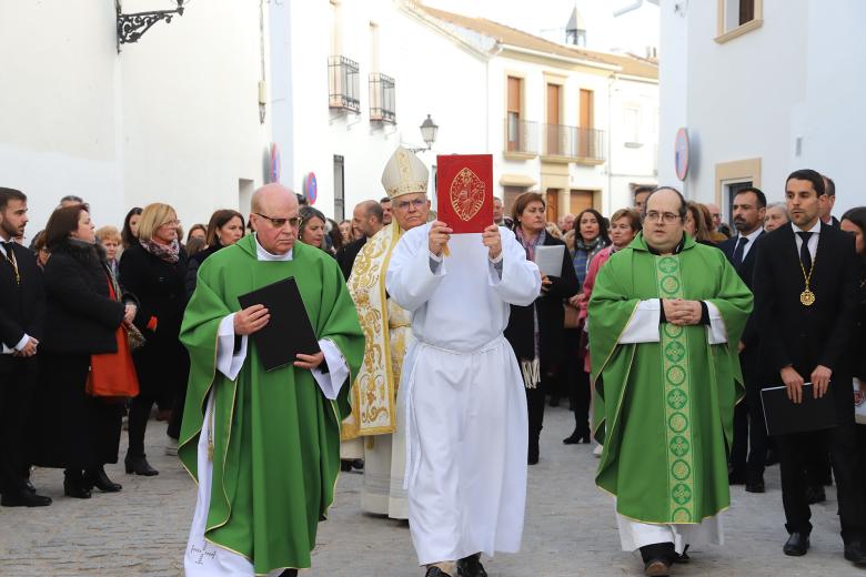 Apertura de la Puerta Santa y la solemne celebración de la eucaristía
