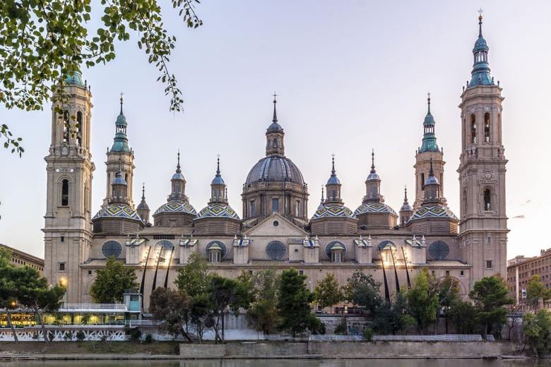 Basílica de Nuestra Señora del Pilar, Zaragoza, España