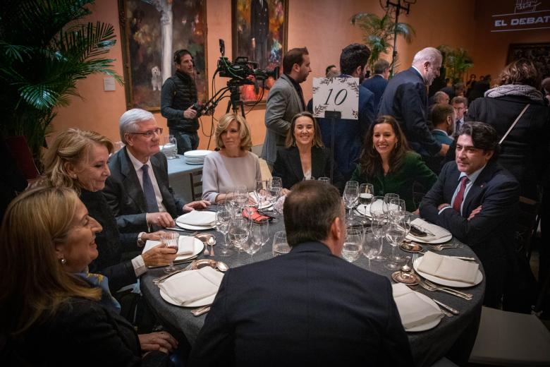 Ana Pastor, Esperanza Aguirre, José Masip Marzá, Regina Plañiol, Cuca Gamarra, Eugenia Carballedo y David Pérez García