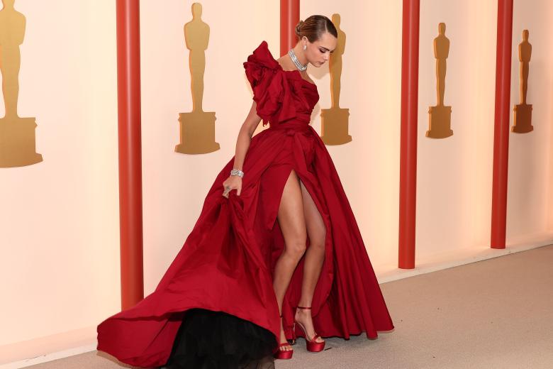 Cara Delevigne, durante la alfombra roja de los Premios Oscar 2023