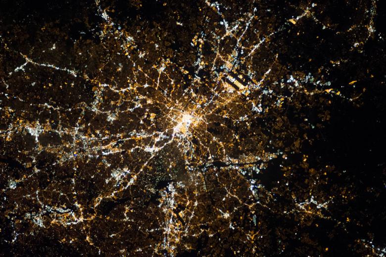 El lugar de nacimiento de Martin Luther King, Jr., Atlanta, Georgia, se ve el 20 de enero de 2013 en esta imagen de la Estación Espacial Internacional mientras volaba aproximadamente a 386 kilómetros sobre la ciudad