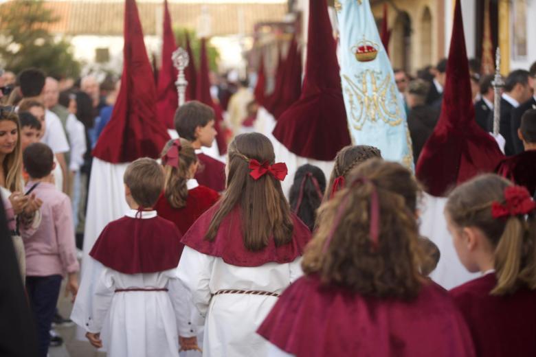 Salida procesional de la Archicofradía De la Vera Cruz