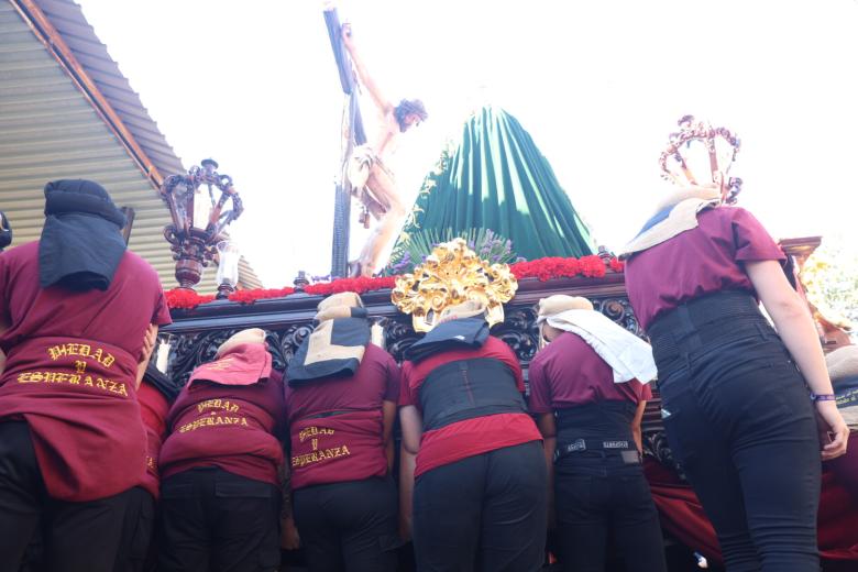 Salida procesional de la hermandad de la Piedad