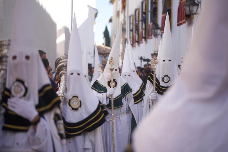 Salida procesional de la hermandad de La Paz