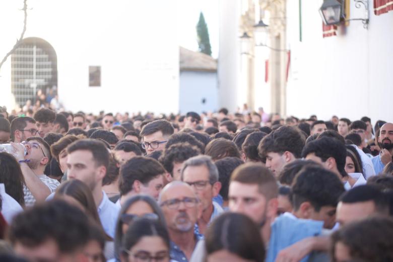 Salida procesional de la hermandad de La Paz