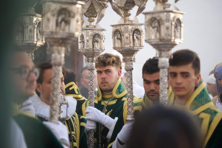 Salida procesional de la hermandad de La Paz