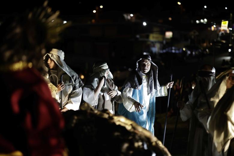 Participantes caracterizados en la procesión de la Aprensión en el pueblo de Llano Grande de Cartago, al este de San José (Costa Rica)