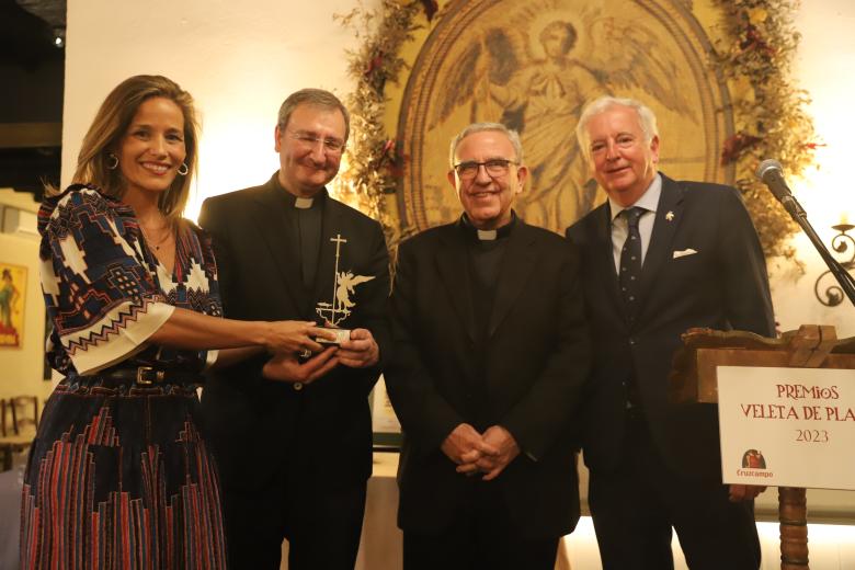 Entrega de la Veleta de Plata