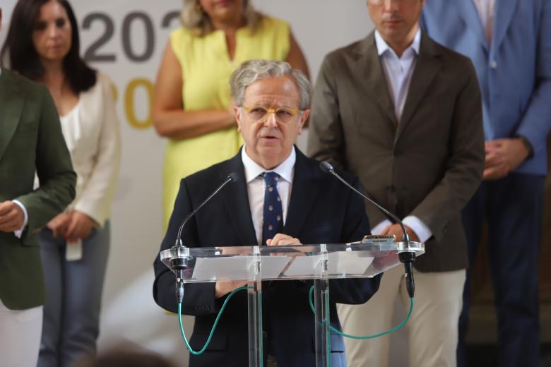 La presentación del nuevo equipo de gobierno de la Diputación, en imágenes