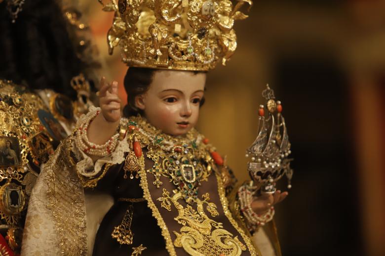 Nuestra Señora del Carmen en su besamanos