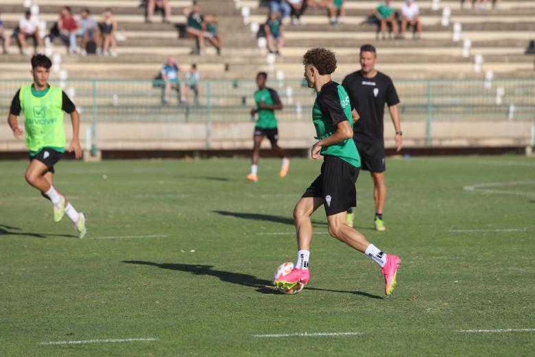 Partido Córdoba CF contra Córdoba B