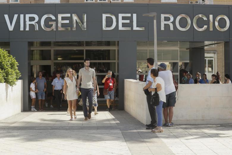 Sergio Rico, saliendo del hospital después de 83 días ingresado