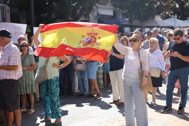 Manifestación popular contra el separatismo y Pedro Sánchez