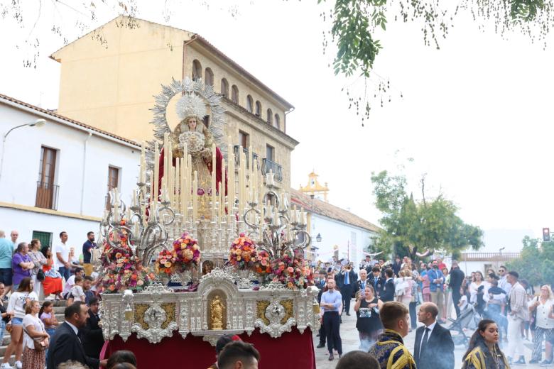 Salida procesional de la Virgen del Rayo