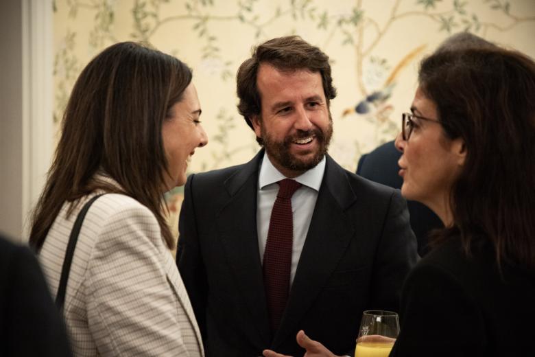 Juan de la Mora, Natalia Fernández Vega y Almudena Alonso