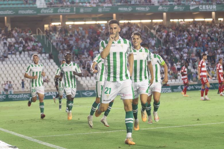 El Córdoba CF - Recreativo de Granada en imágenes