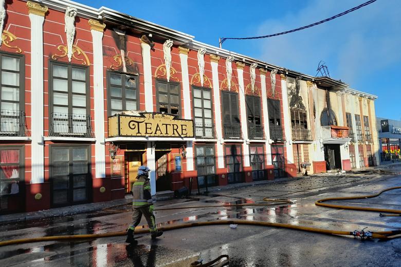 Exterior de la discoteca Teatre tras el incendio