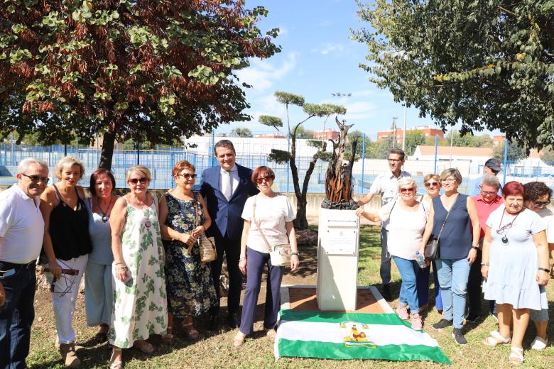 Inauguración del monumento conmemorativo del cincuenta aniversario del barrio Santuario