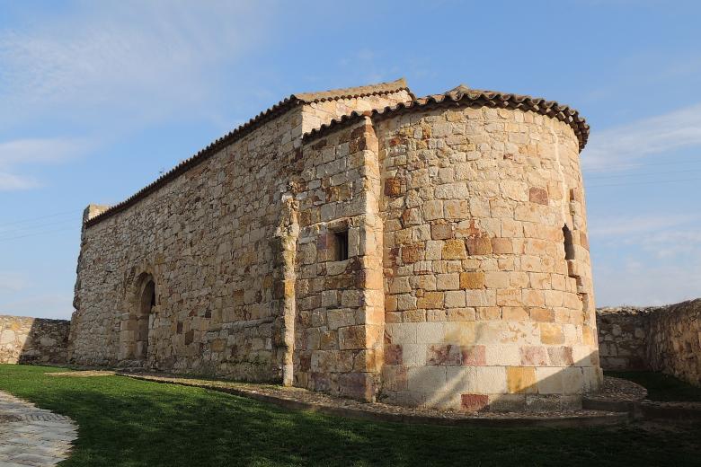 3. Zamora_-_Iglesia_de_Santiago_de_los_Caballeros_(Exterior_2)