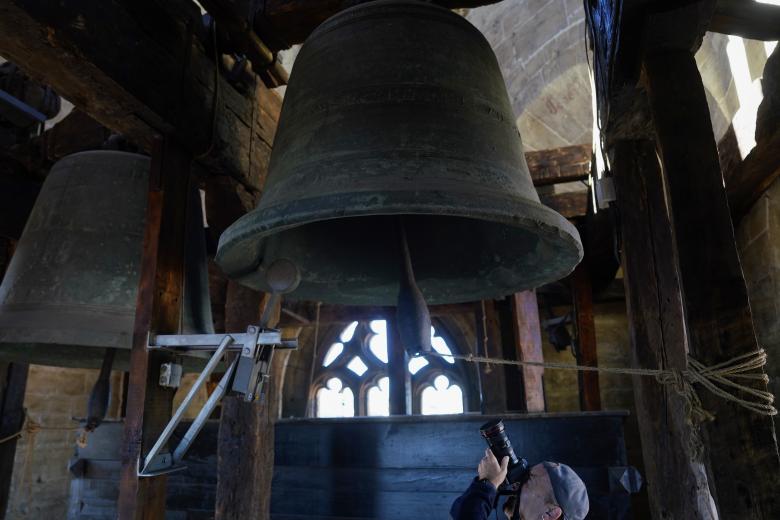 En Oviedo, las campanas de la Catedral voltean este martes con motivo de la jura de la Constitución