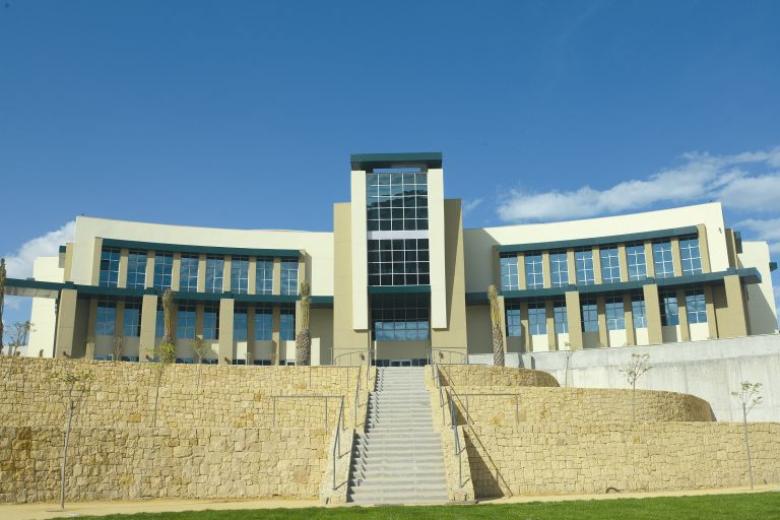 Estudios Ciudad de la Luz en Alicante