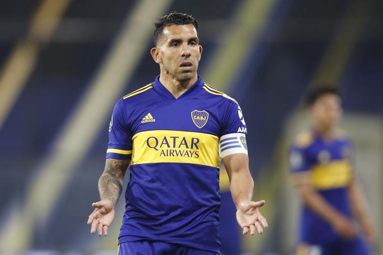 Actualmente, Carlos Tévez es el actual entrenador de Club Atlético Independiente (Argentina), pero antes de pasar a los banquillos, el delantero argentino ganó la Champions de 2008 con el Manchester United y la Libertadores de 2003 con Boca Juniors