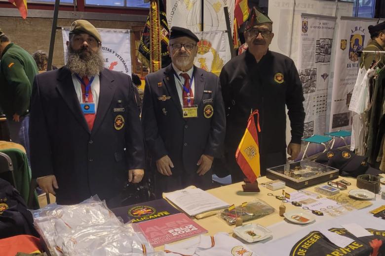 Uno de los stands de No solo Militaria