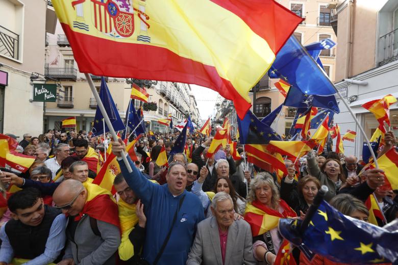 Decenas de miles de españoles han acudido a la llamada del PP a manifestarse contra la amnistía y las cesiones de Sánchez al separatismo a cambio de su investidura.