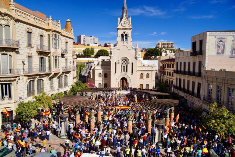 Unas 3.000 personas, según la estimación del PP, han participado este domingo en la manifestación de Melilla.