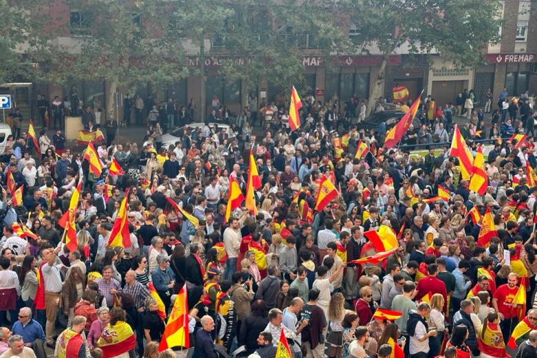 Concentración ante la sede del PSOE de Córdoba, domingo 12 de noviembre de 2023