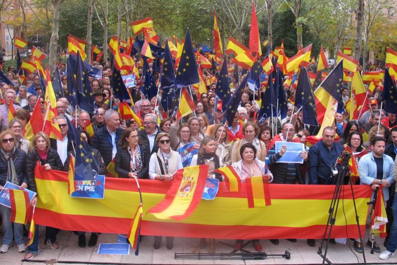 En Badajoz, unas 7.000 personas han protestado contra la amnistía.