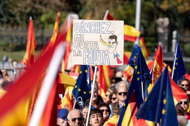 Más carteles con el mismo mensaje.