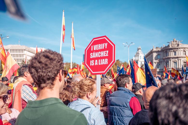 Banderas, carteles