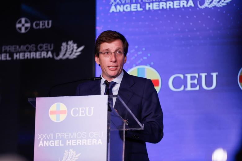 José Luis Martínez-Almeida ha sido el encargado de inaugurar la ceremonia de la XXVII edición de los Premios CEU Ángel Herrera