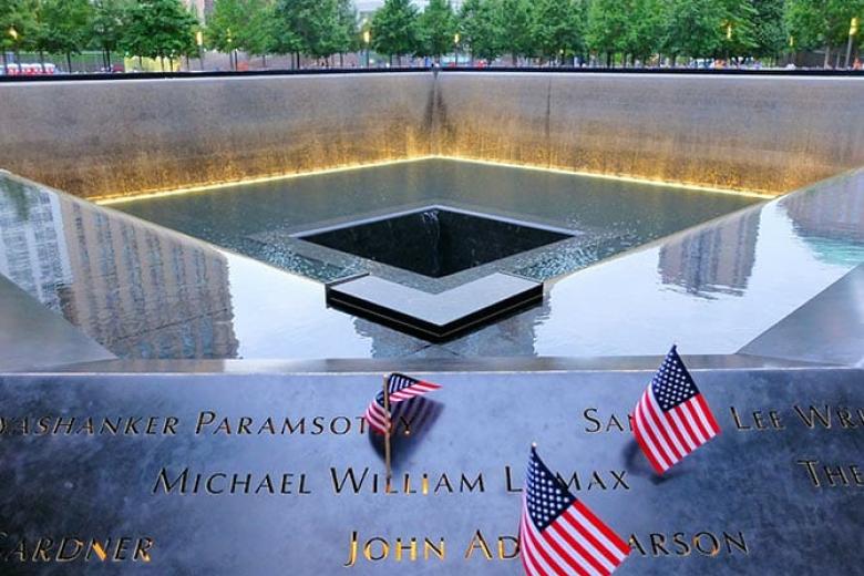 Monumento a las víctimas del 11-S en Nueva York