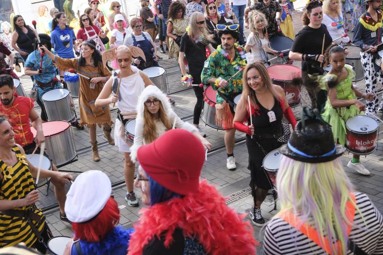 Tenerifeños en el Carnaval del Día de la isla