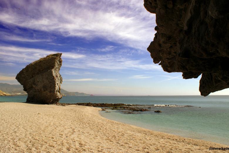 Playa de los Muertos, Carboneras
