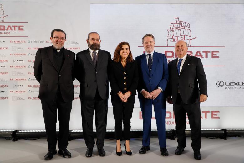 Fernando Cruz Conde, Alfonso Bullón de Mendoza, Rocío Blanco Eguren, Bieito Rubido y Carlos Carrasco Vergara