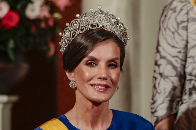 Queen Beatrix of the Netherlands attending official dinner ceremony for Spanish King on the ocassion of their official visit to Netherland in Amsterdam on Wednesday, 17 April 2024.