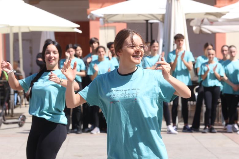 'flash mob' con motivo del Día Mundial de la Danza