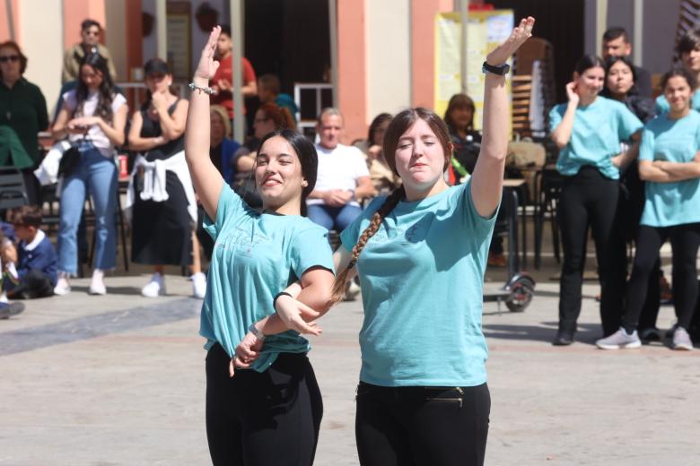 'flash mob' con motivo del Día Mundial de la Danza