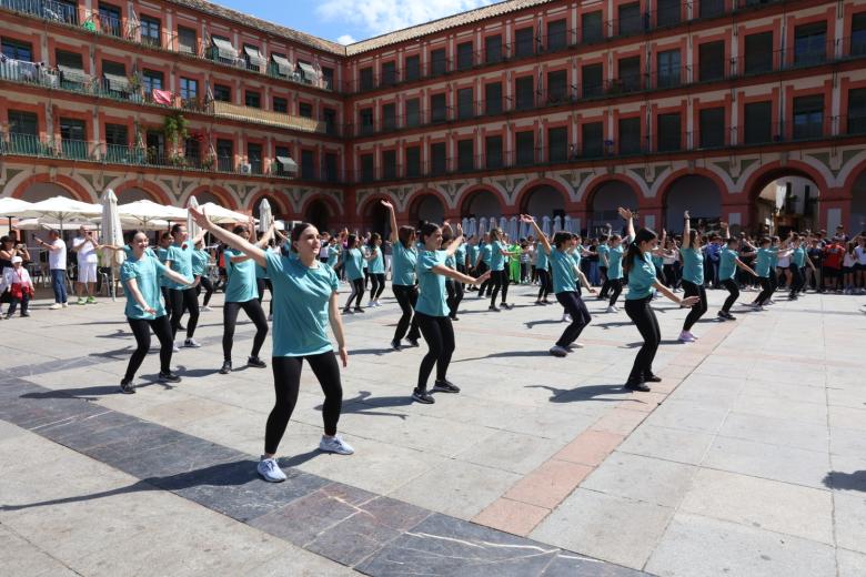 'flash mob' con motivo del Día Mundial de la Danza