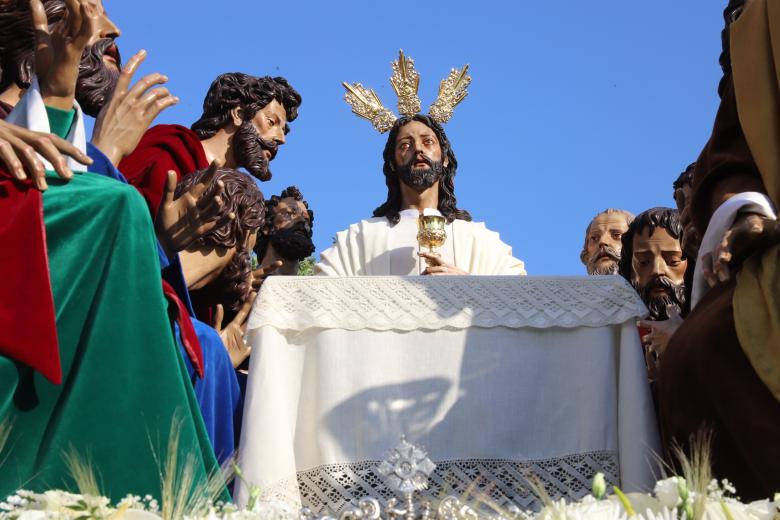 El traslado del misterio de la Sagrada Cena, en imágenes