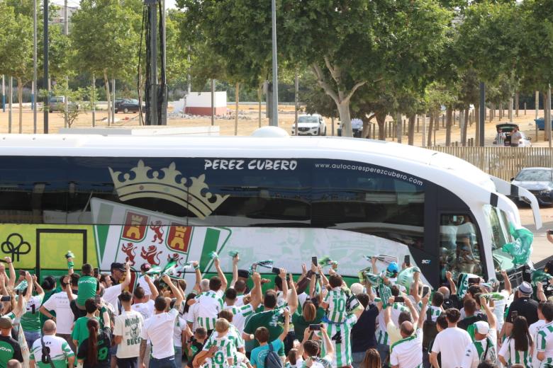 Así fue la llegada del Córdoba CF
